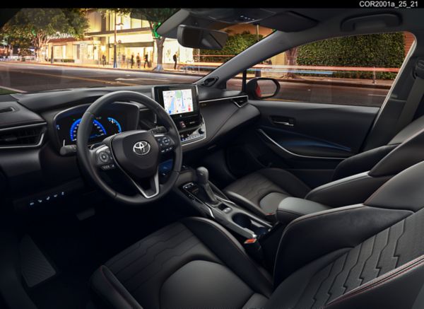Toyota Corollan ohjaamo
