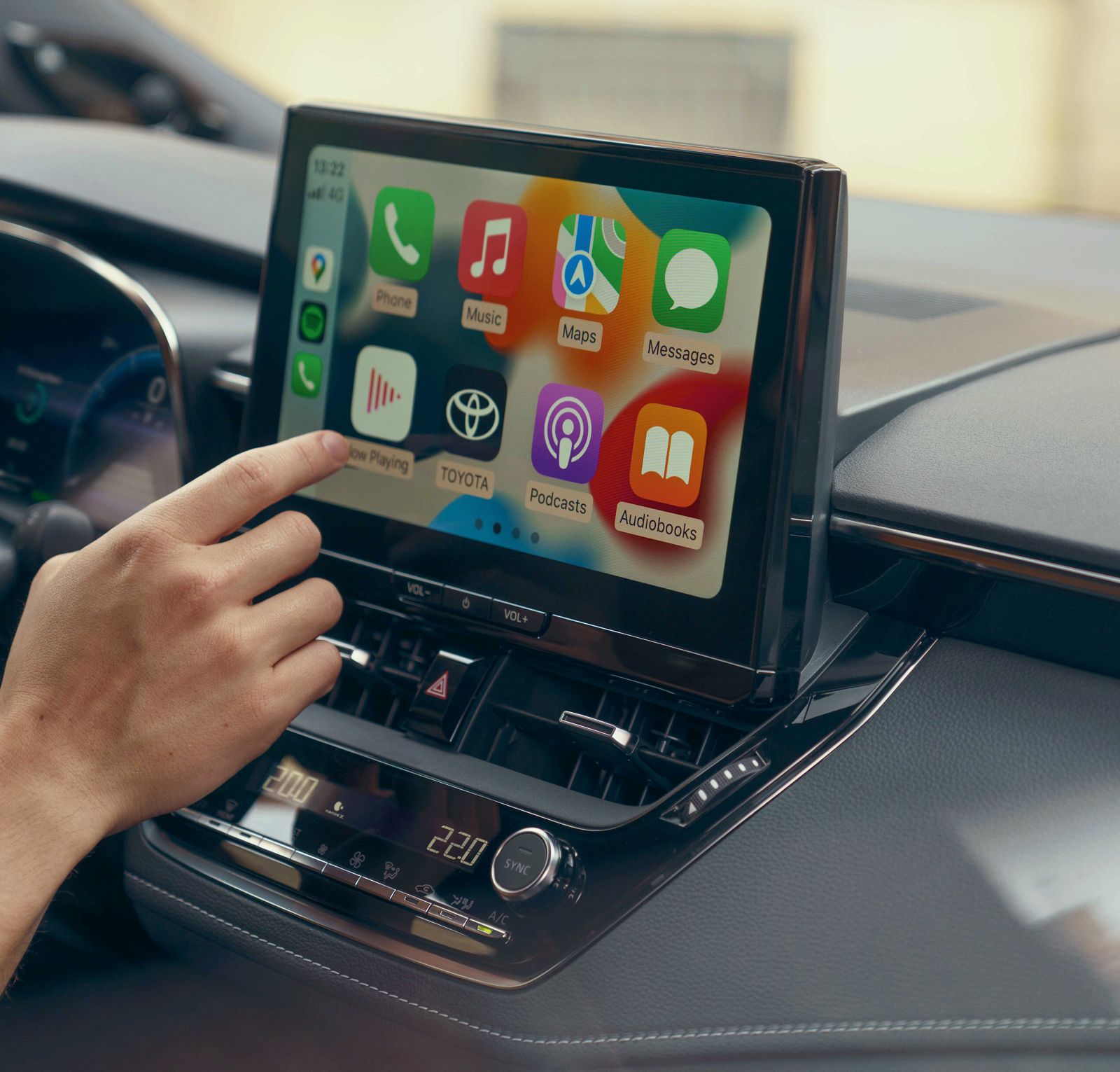 Používání Apple CarPlay na dotykovém displeji multimédií v Toyotě Corolla Hatchback