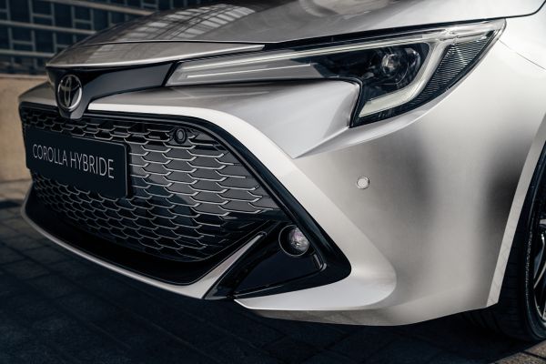 Calandre redessinée Toyota Corolla Touring Sports
