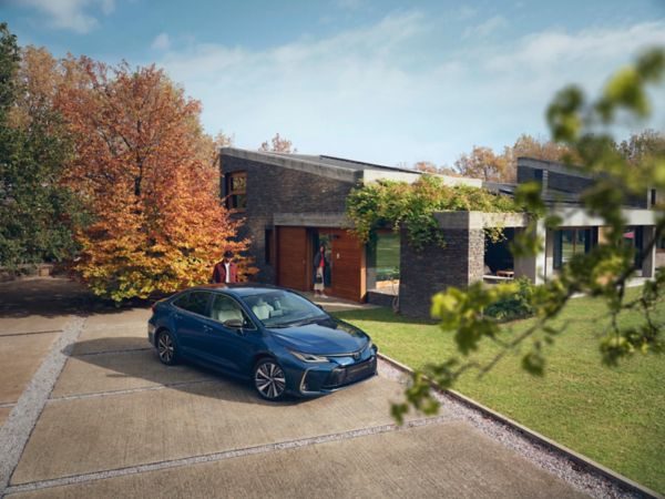 Toyota Corolla 1.8 Hybrid Otomatik