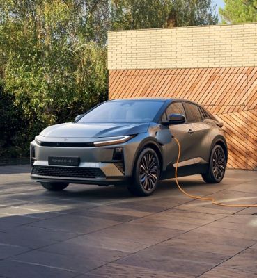 toyota c-hr+
