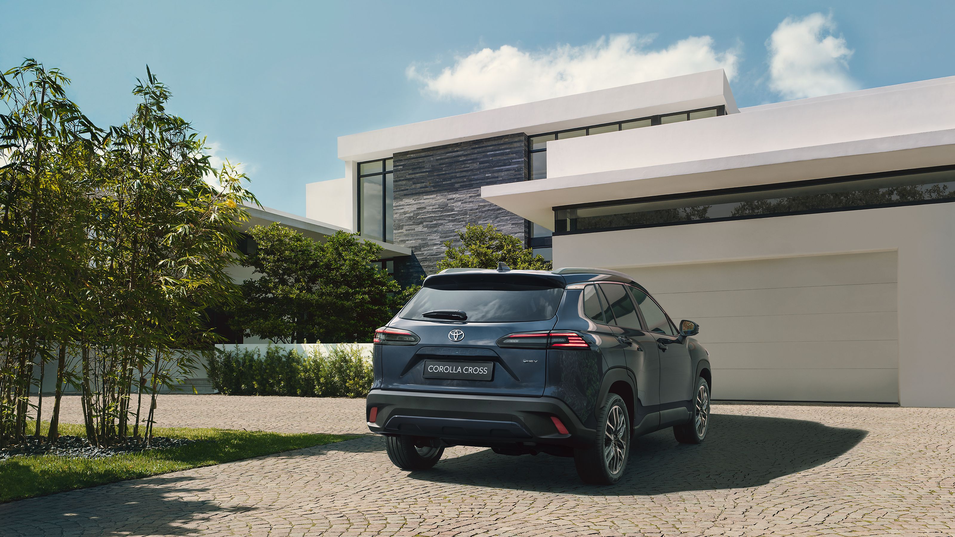 Toyota Corolla Cross vue arrière extérieure