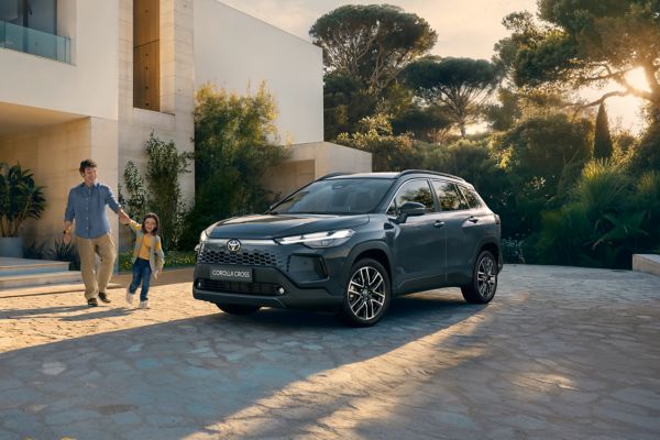 New Corolla Cross – Lo spazio di un SUV. La qualità di una Toyota Corolla.