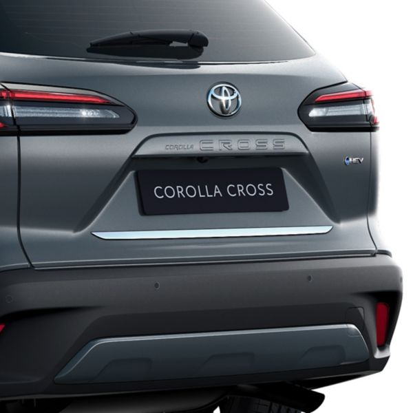 Chromowana listwa pokrywy bagażnika