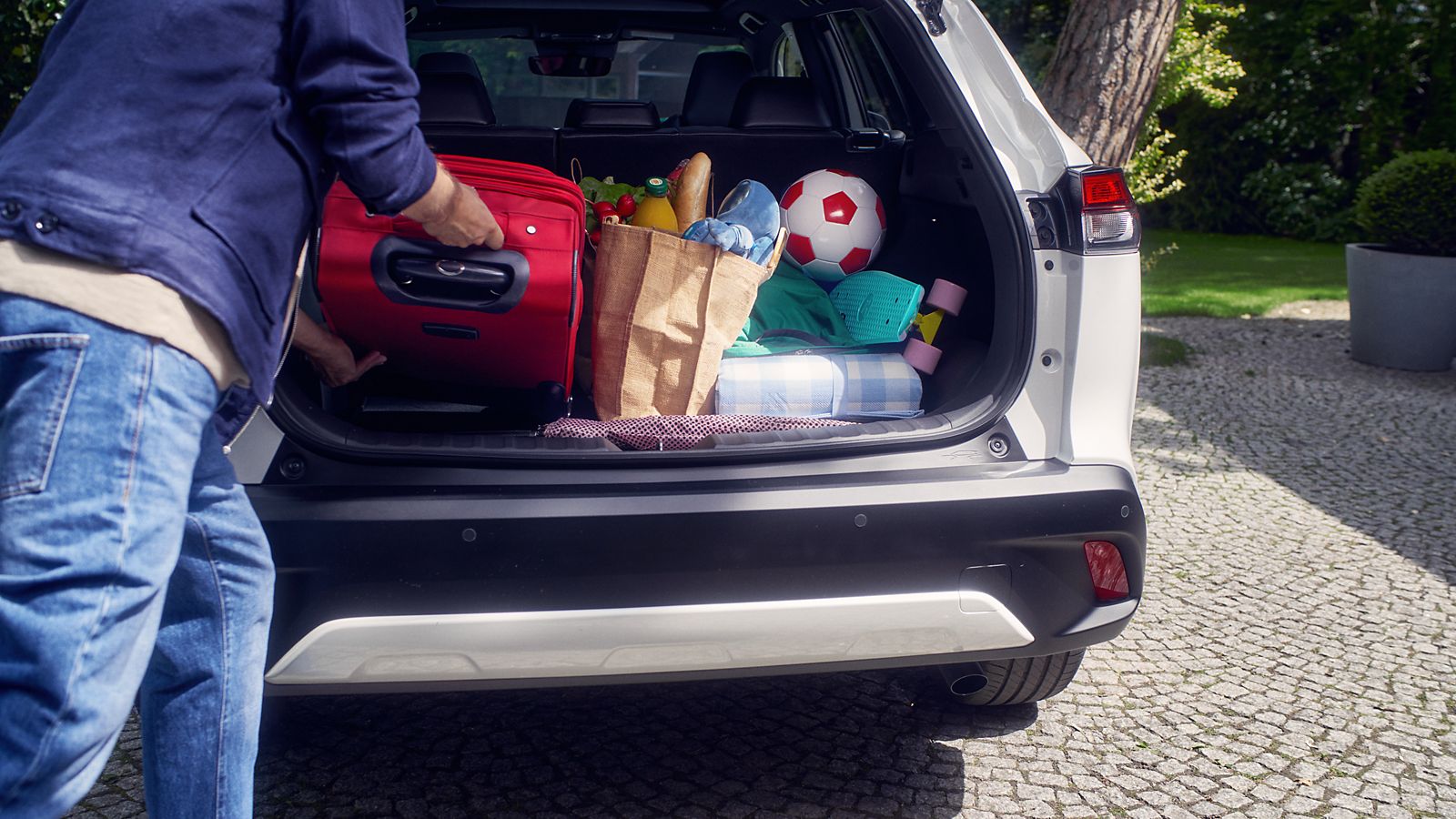 achterbak Corolla Cross
