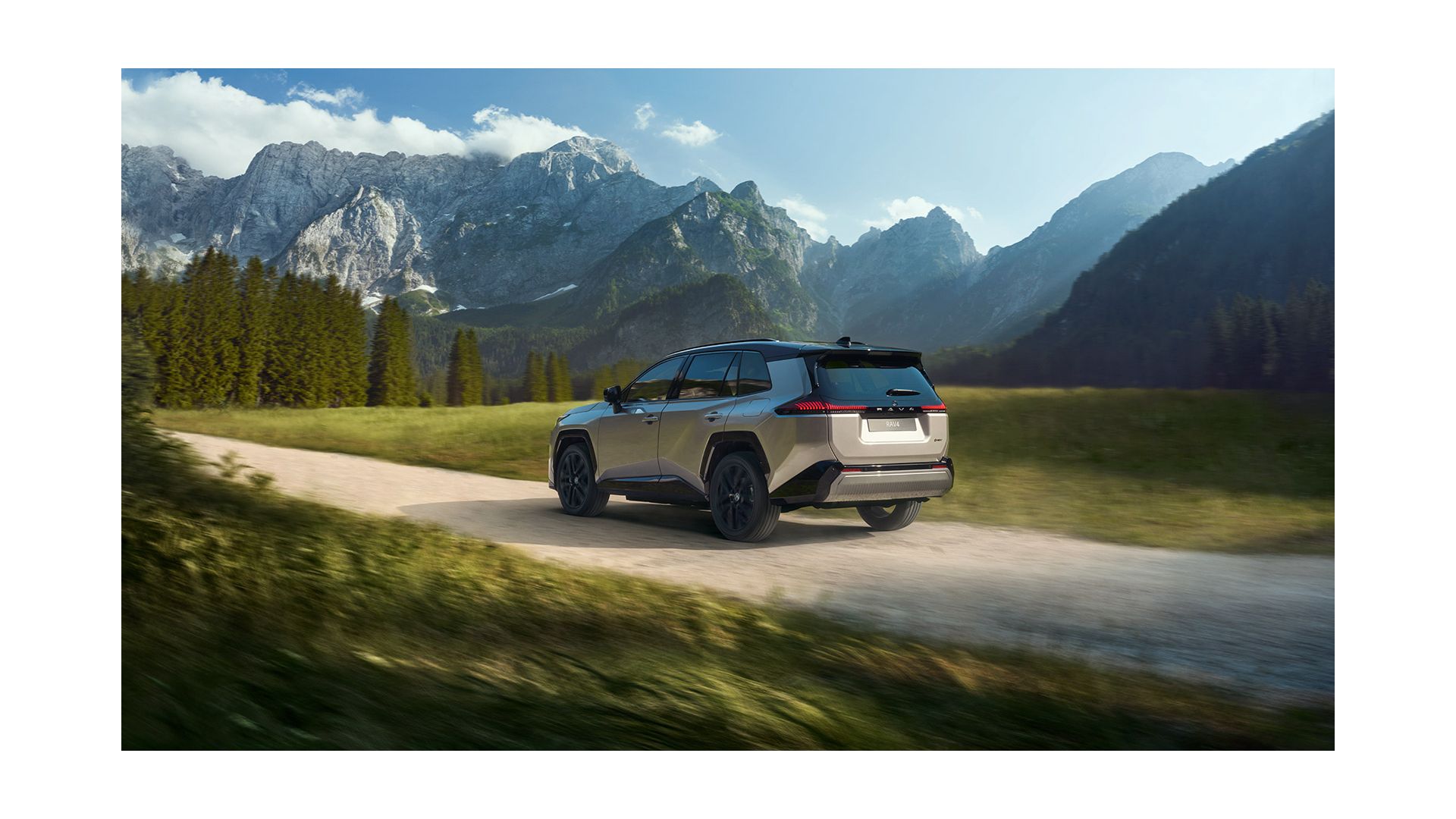 Medidas del Toyota RAV4 y capacidad de maletero