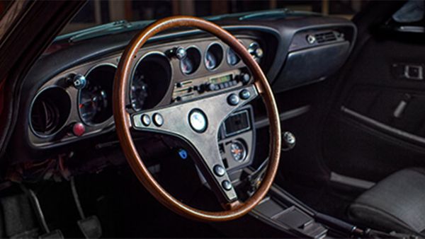 Celica, interieur