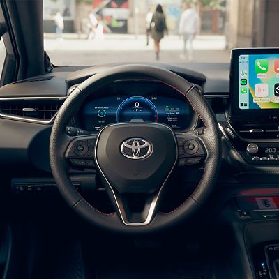 Corolla Hatchback Hybrid direksiyon ve hız göstergesi