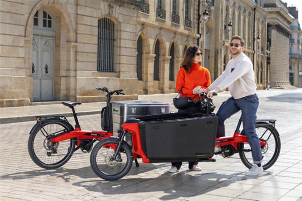 Toyota-vélo-cargo-famille-enfants