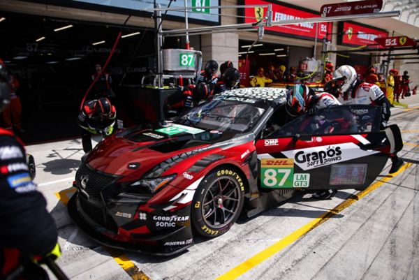 Lexus RC F GT3 et Akkodis