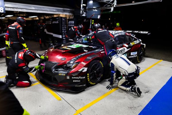 Lexus RC F GT3 et Akkodis
