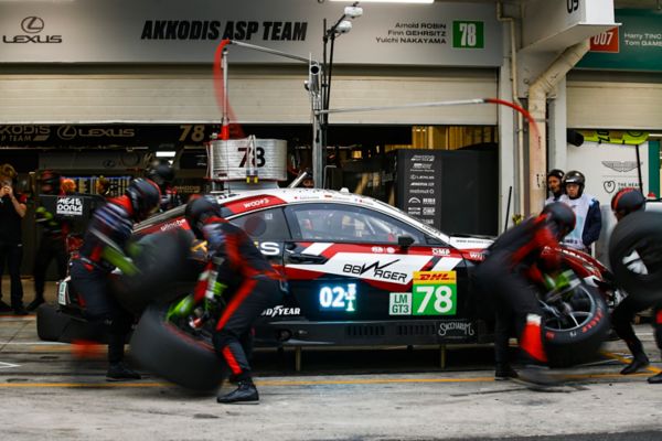 Lexus RC F GT3 et Akkodis