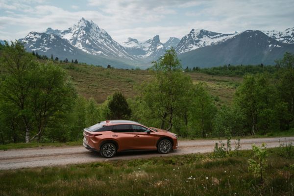 Lexus RZ | Lexus Norge