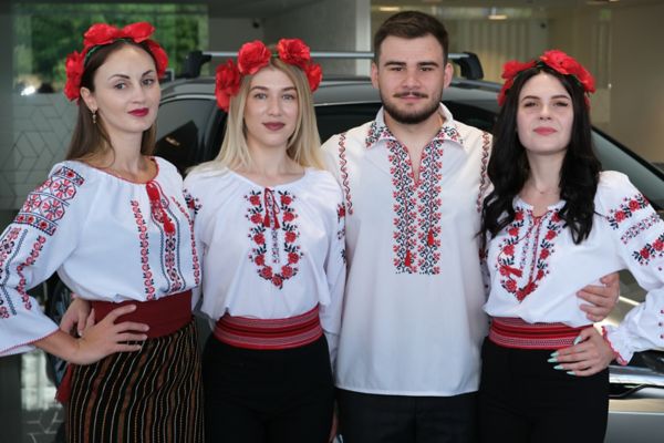 International Day of the Romanian Blouse