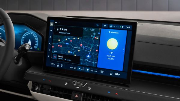 Uusi Lexus ES nyt koeajettavissa | Lexus Suomi