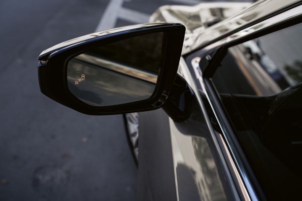 The Lexus ES wing mirror