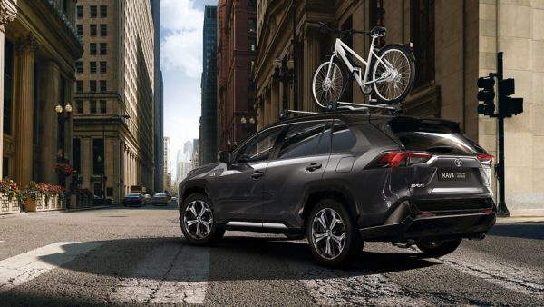 Toyota RAV4 Plugin with bikes on top