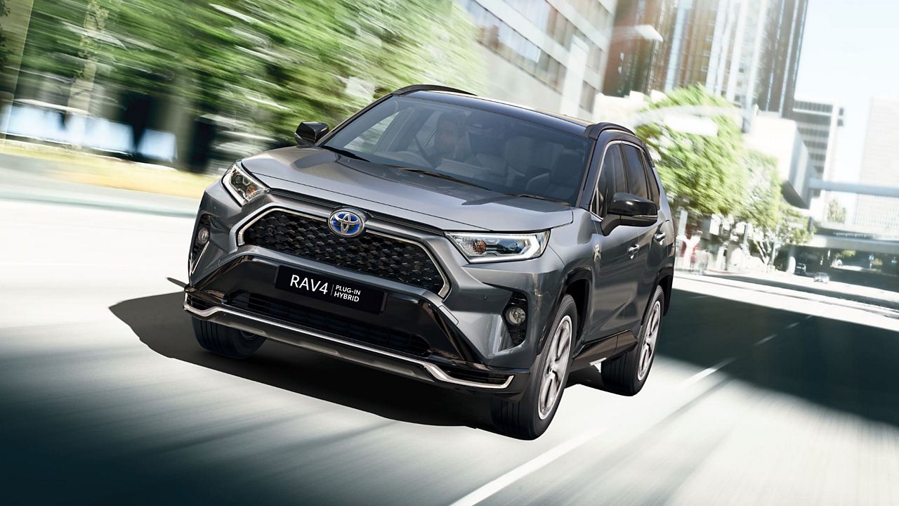 Toyota rav4 plug store in hybrid range