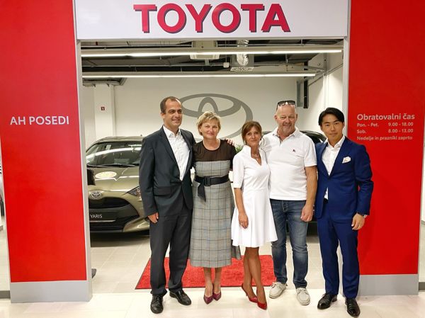 toyota dealers