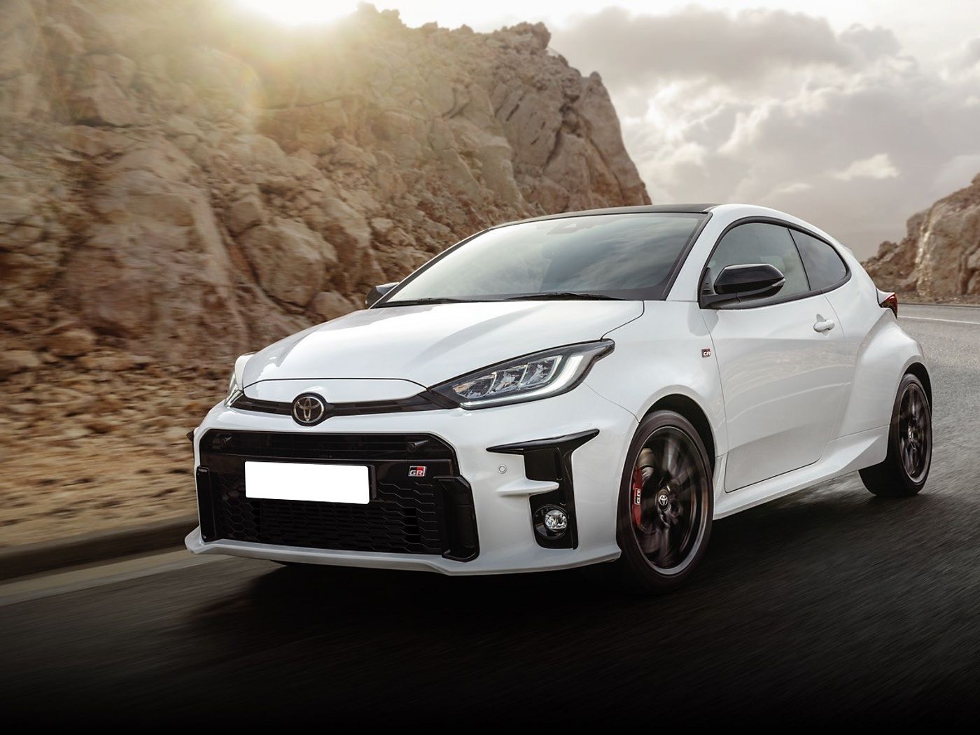 2022 Toyota GR Yaris Wheel Tire Sizes, PCD, Offset And Rims, 60 OFF