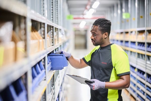 Delivering Parts Promptly for 30 Years