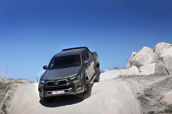 Hilux, Hybrid, 48V, dynamic, vooraanzicht
