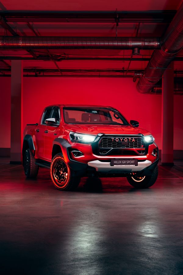 Hilux-build image