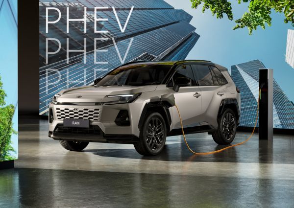 Toyota RAV4 Plug-in