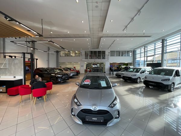 Prodajni i servisni tim