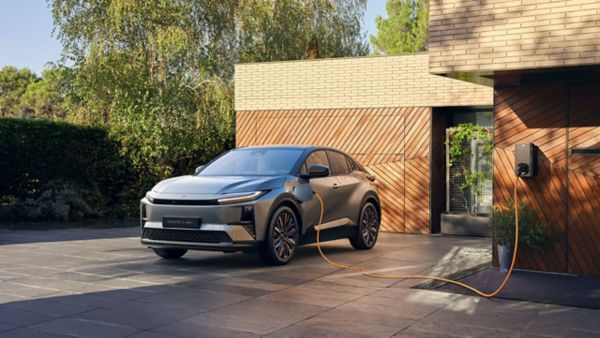 Toyota C-HR+