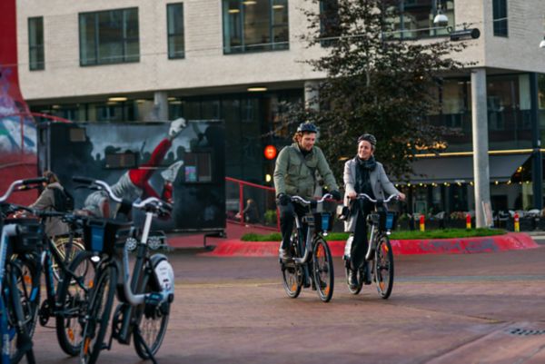 KINTO lancerer elektriske delecykler