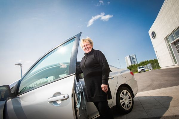 Kersti Lukinin Toyota Corolla kesti yli 17 vuotta ja 999 980 km