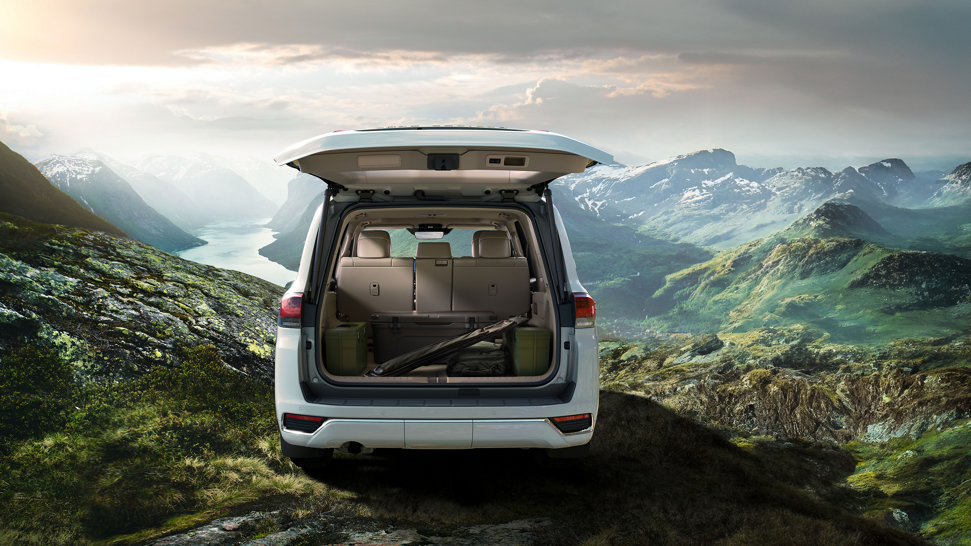 Corolla Комфорт 1.6 МТ Седан