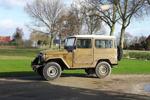 Toyota, Land Cruiser, BJ40, exterieur, zijkant