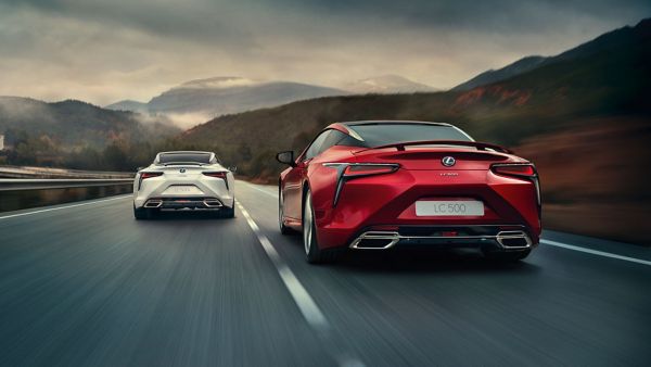 Achterzijde van een Lexus LC