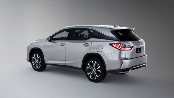 LEXUS, YENİ 7 KOLTUKLU RX L MODELİNİ TANITTI