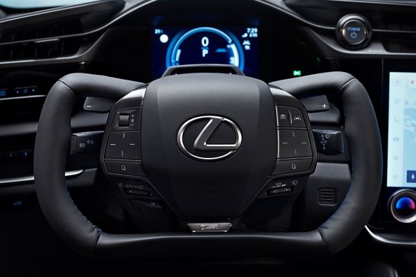 Lexus, RZ, interieur, stuur