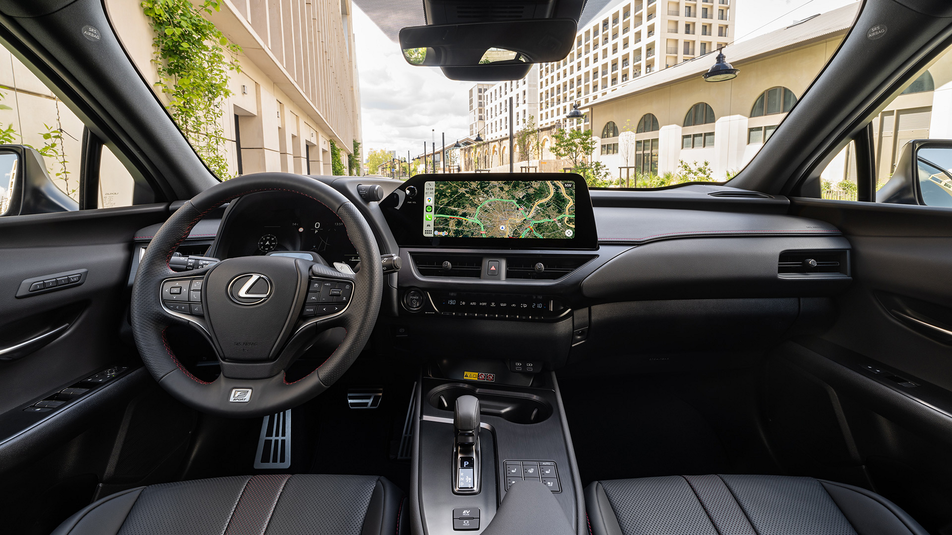 Lexus UX 300e cockpit