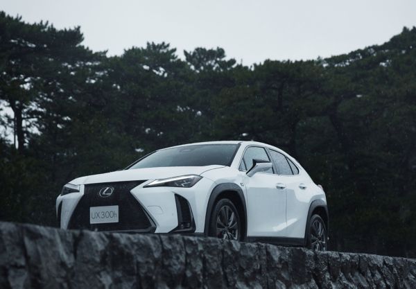 lexus ux nuevo autorrecargable exterior