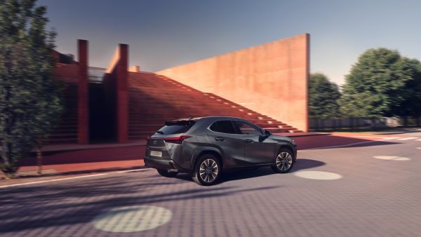 Lexus UX 300e