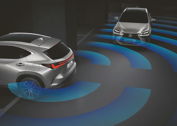 Lexus Rear Cross Traffic Alert with Auto Brake