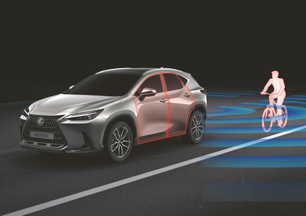 Lexus Blind Spot Monitor
