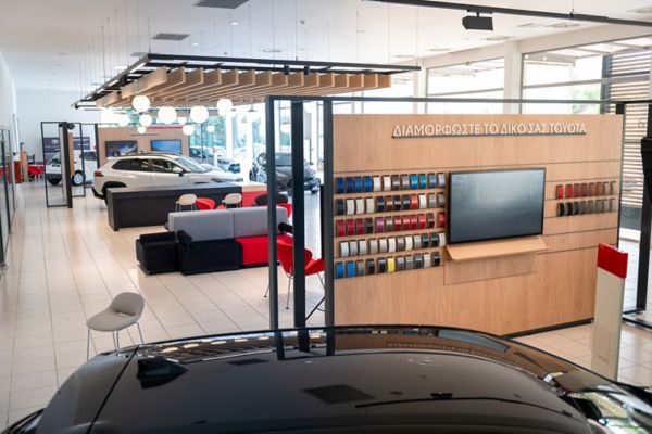 έκθεση αυτοκινήτων toyota κομοτηνή