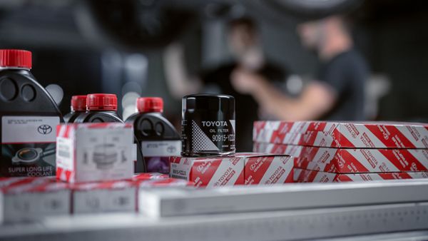 Toyota antifriz ve yağ filtresi orijinal yedek parçaları