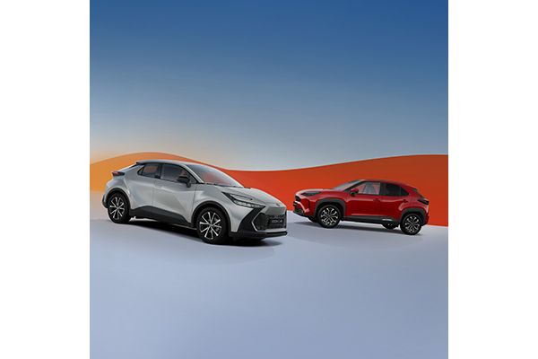 Toyota Yaris Cross i C-HR