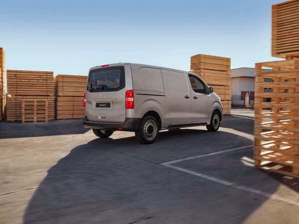 The versatile Toyota Proace on site