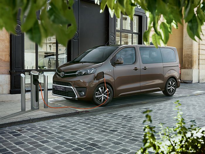 proace verso electric