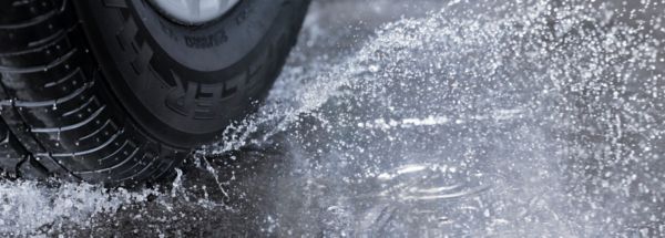 Photo GAAT DE TEMPERATUUR ONDER DE 7°C, GA DAN VOOR WINTERBANDEN