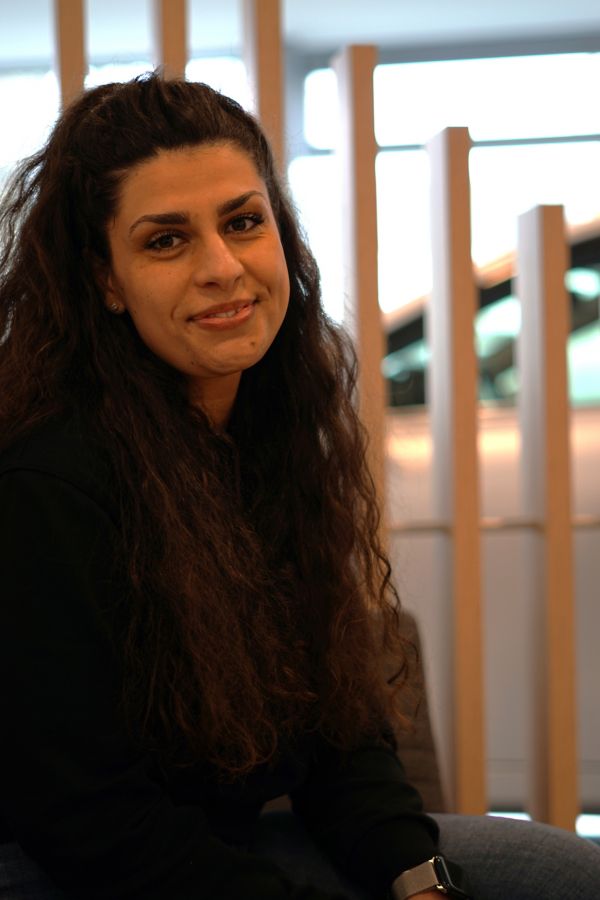 Portrait_Frau_Buzea