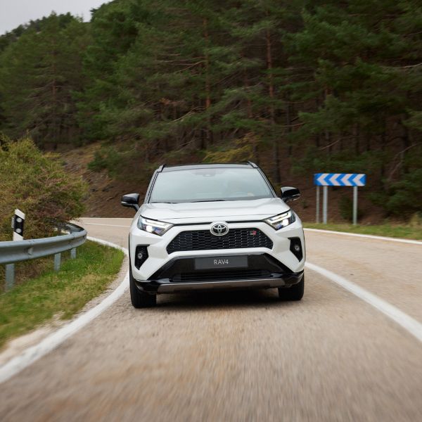 SUV Toyota - RAV4